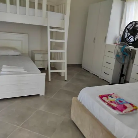 Mary Apartment